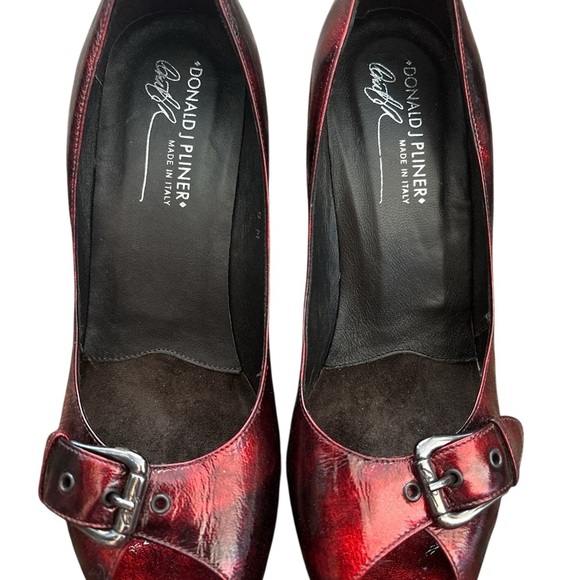 Donald Pliner Heel, Made In Italy, Size 8M, Red/Black Muted, Excellent Condition - Picture 5 of 7